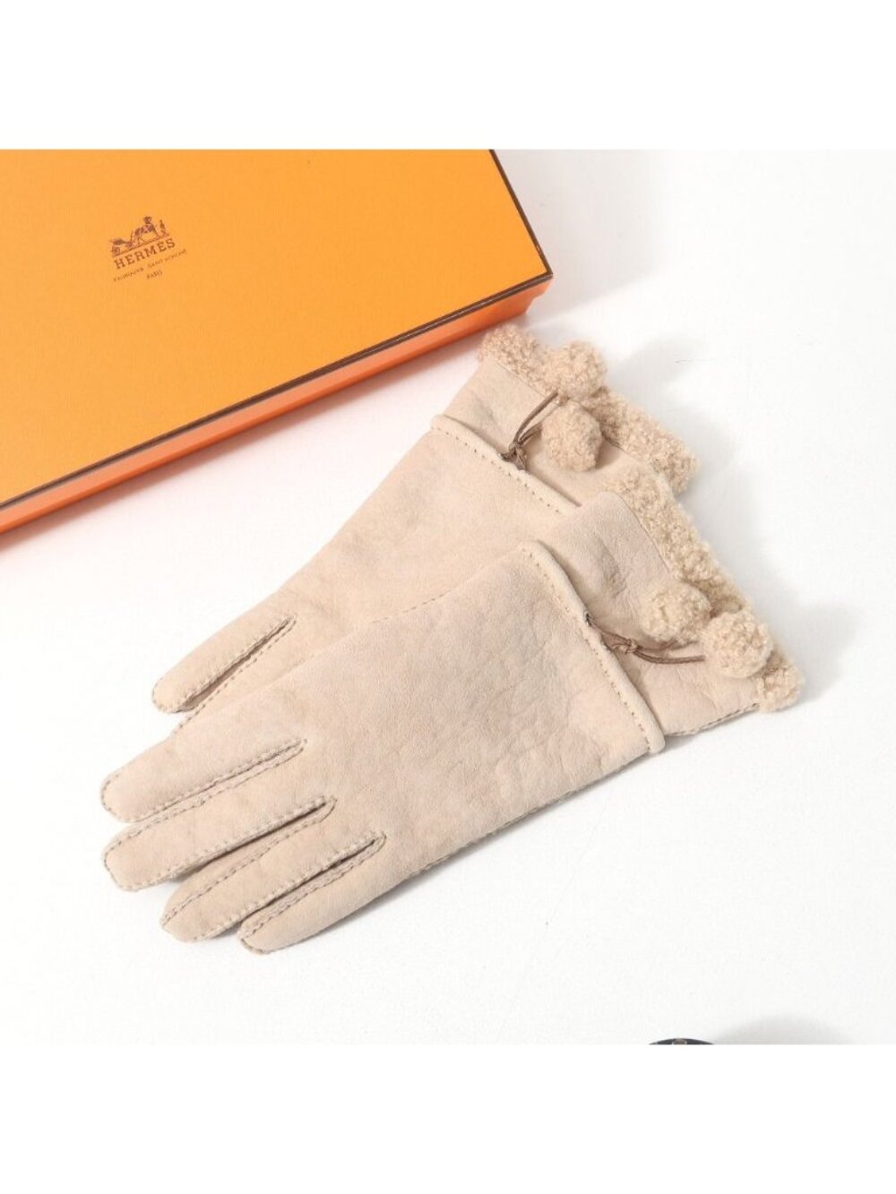Hermes Gloves 6.5 Lambskin